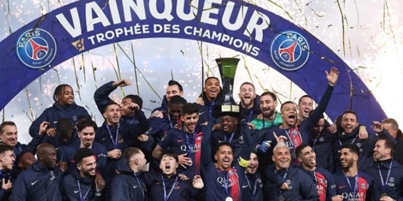 Hiện tại, PSG đang là đội giữ kỷ lục với 12 lần vô địch giải Ligue 1 tại Pháp